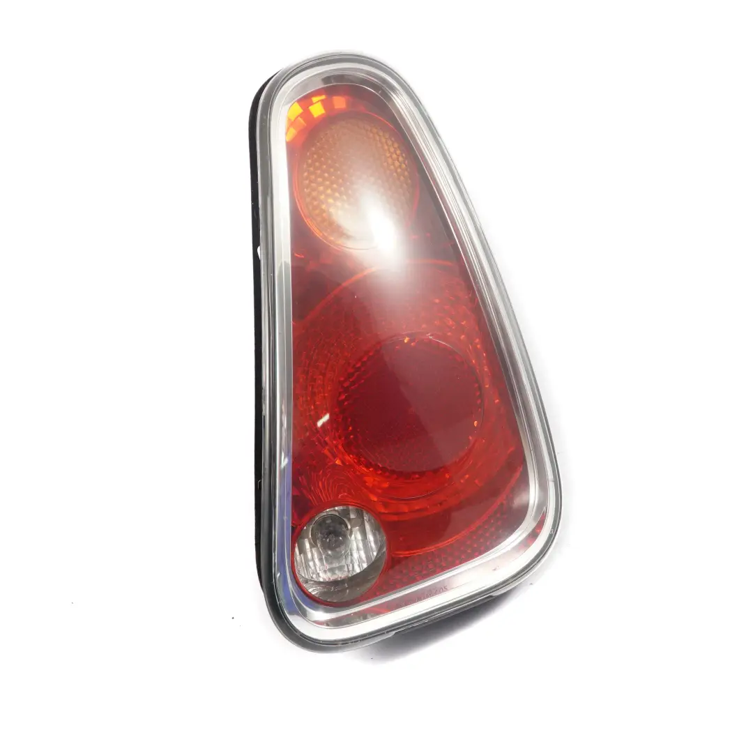 Feu Arriere Droite pour Mini Cooper One R50 R52 R53 à propos du numéro de pièce 7166956 Mini Cooper One R50 R52 R53 Feu Arriere Droite - SKU 7166956 - Numéro de pièce 7166956