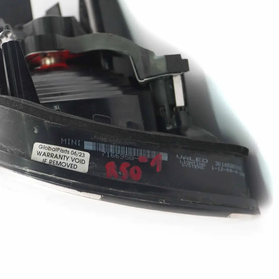 Tail Light Lamp White Turn Indicator Rear Right O/S to Mini Cooper One R50 R52 R53 with Part number 7166958 Mini Cooper One R50 R52 R53 Tail Light Lamp White Turn Indicator Rear Right O/S - SKU 7166958-1 - Part number 7166958