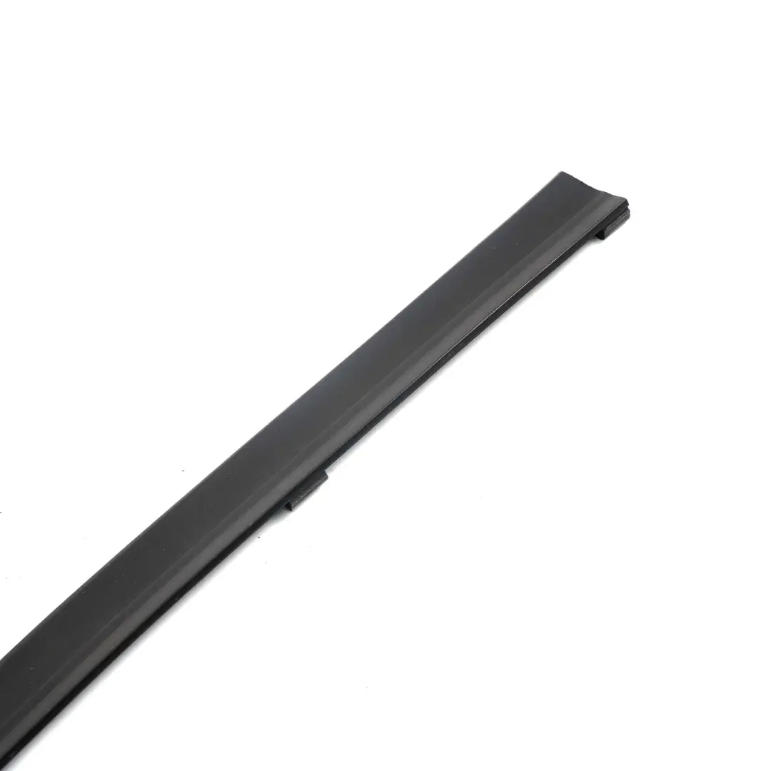 Sello Puerta Mini R55 LCI Embellecedor Costura Puerta Trasera Clubdoor para con número de pieza 7167234 Sello Puerta Mini R55 LCI Embellecedor Costura Puerta Trasera Clubdoor - SKU 7167234 - Número de pieza 7167234