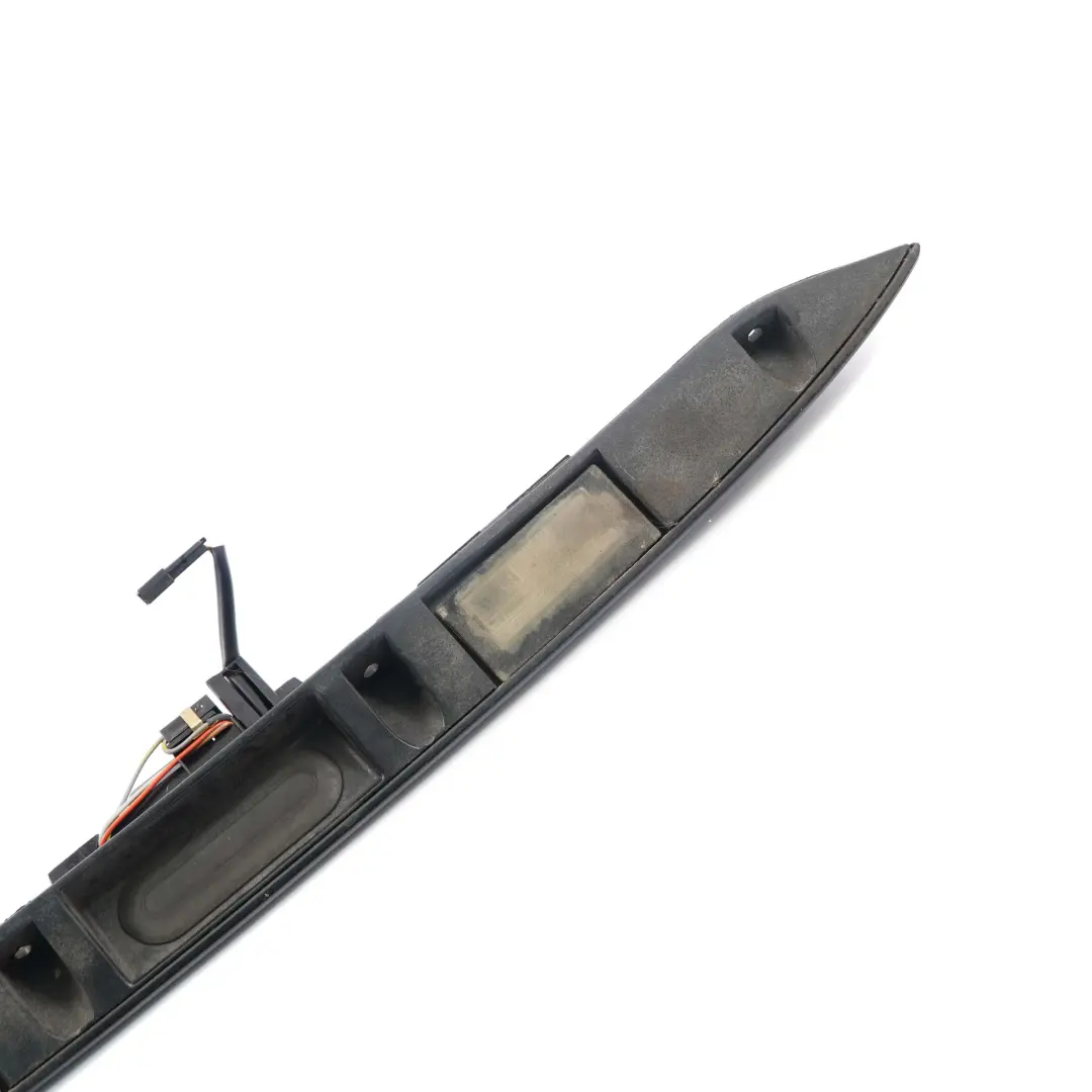 Uchwyt Klapy Bagażnika do Mini Cooper R50 R52 R53 o numerze 7167530 Mini Cooper R50 R52 R53 Uchwyt Klapy Bagażnika - SKU 7167530 - Numer Części 7167530