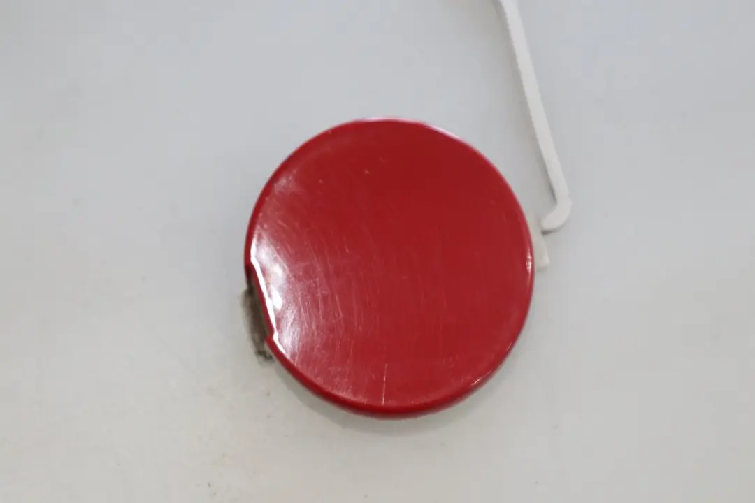 Blende Abschleppöse Chili Red für Mini Clubman R55 mit Teilenummer 7167567 Mini Clubman R55 Blende Abschleppöse Chili Red - SKU 7167567 - Teilenummer 7167567