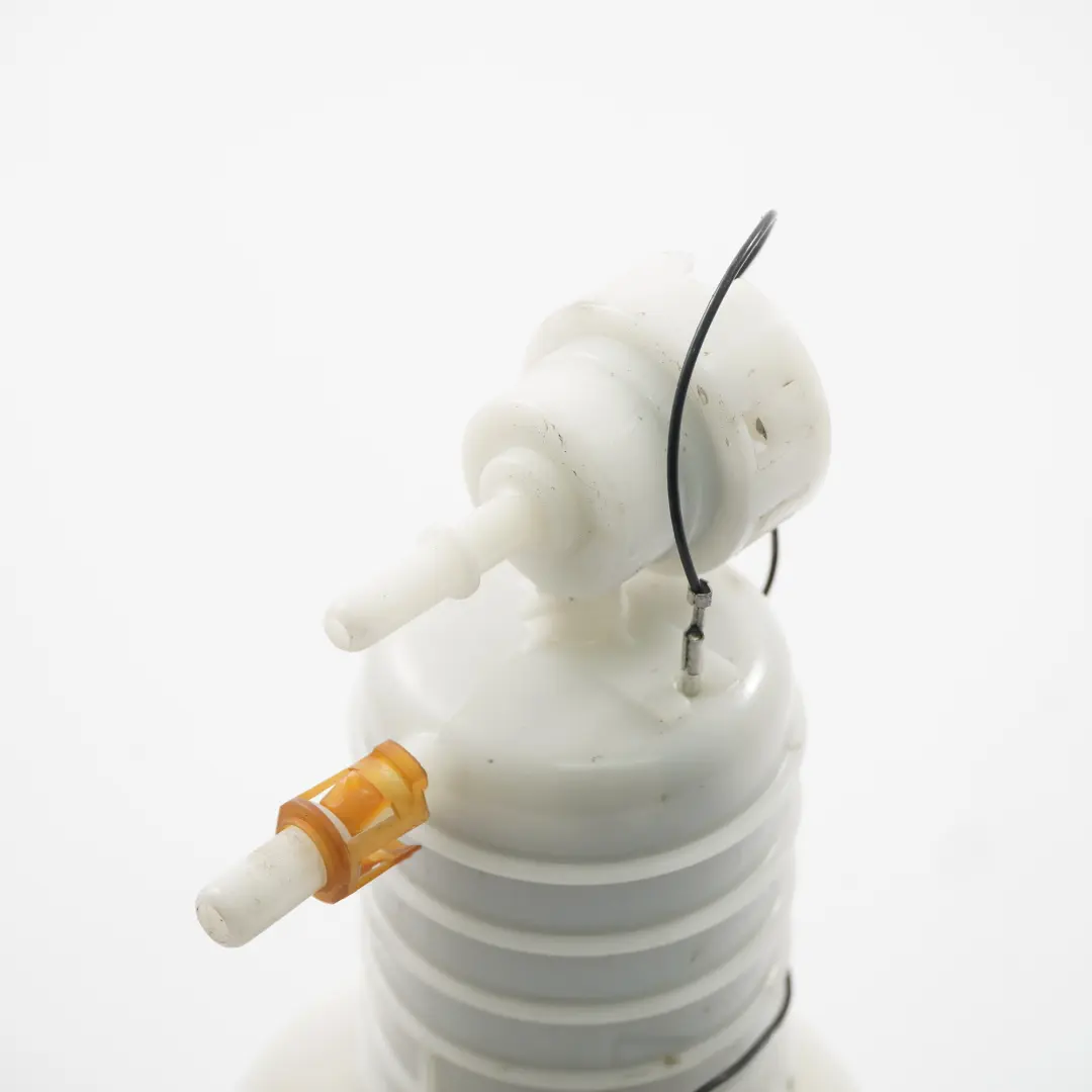 Unité de livraison de l'émetteur de la pompe 7165328 pour BMW Z4 E85 E86 E89 Petrol à propos du numéro de pièce 7168284 BMW Z4 E85 E86 E89 Petrol Unité de livraison de l'émetteur de la pompe 7165328 - SKU 7168284 - Numéro de pièce 7168284