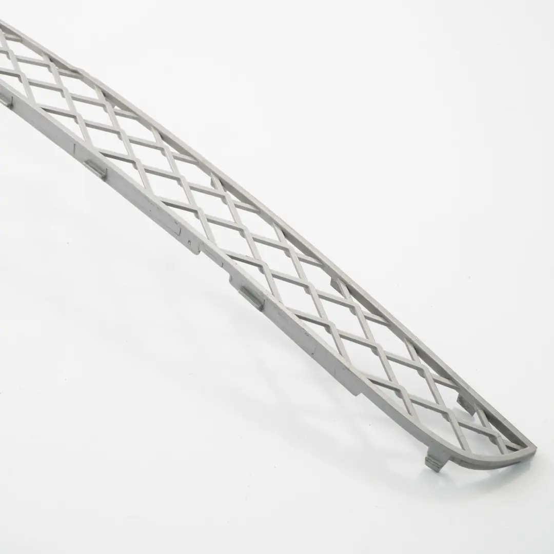 BMW X5 E70 X6 E71 Frontstoßstange Kühlergrill Mitte Obere Abdeckung - SKU 7168633 - Teilenummer 7168633