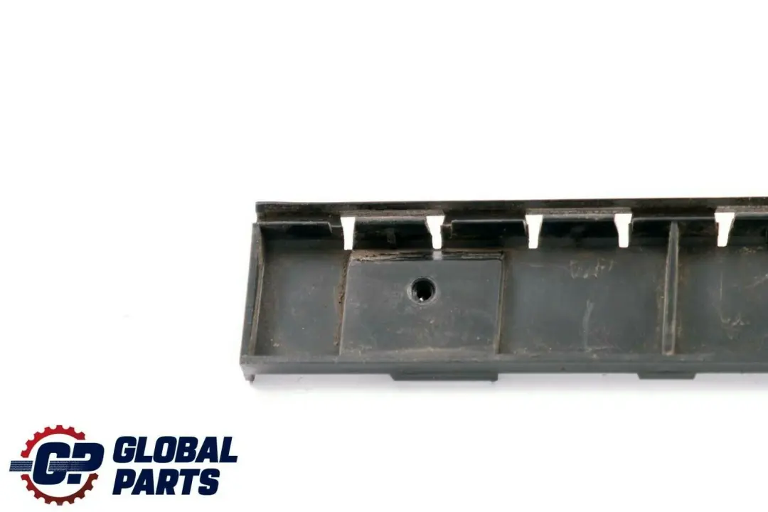 Schweller Halteleiste für BMW 1 er E81 E82 E88 mit Teilenummer 7169979 BMW 1 er E81 E82 E88 Schweller Halteleiste - SKU 7169979 - Teilenummer 7169979