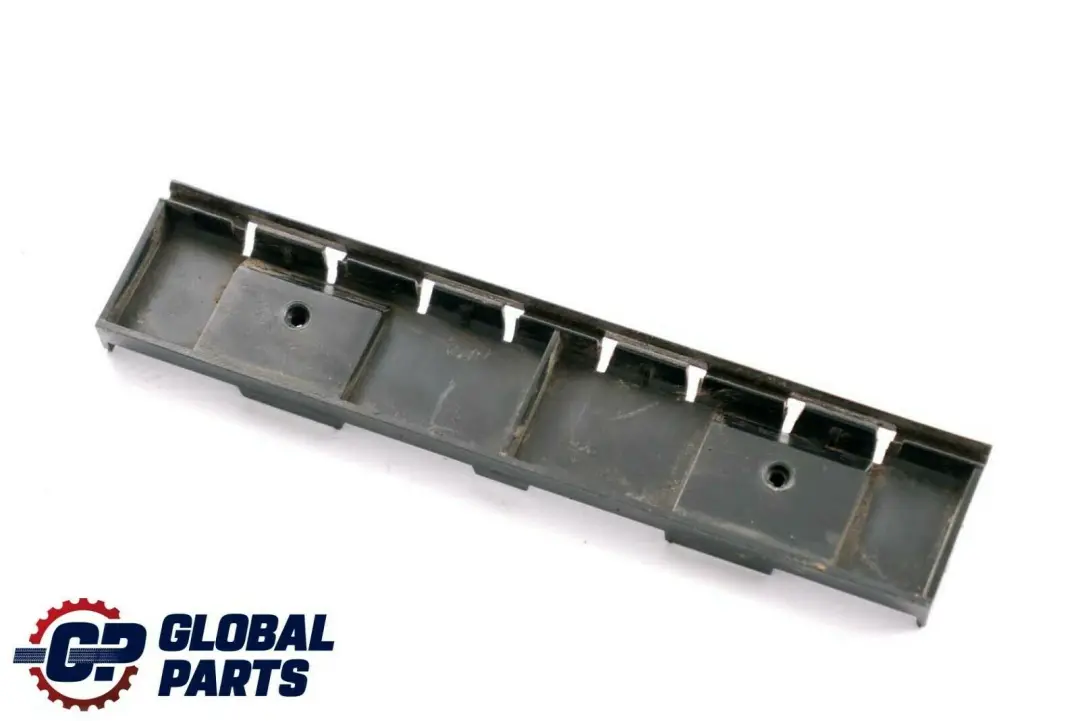 Schweller Halteleiste für BMW 1 er E81 E82 E88 mit Teilenummer 7169979 BMW 1 er E81 E82 E88 Schweller Halteleiste - SKU 7169979 - Teilenummer 7169979