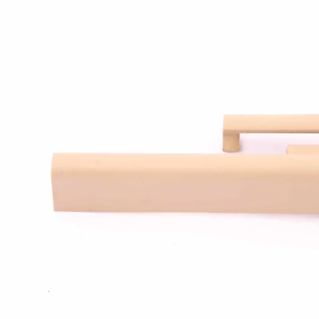 Asiento Delantero Cubierta Rail Trim Derecha Beige para BMW X5 X6 E70 E71 con número de pieza 8344995 BMW X5 X6 E70 E71 Asiento Delantero Cubierta Rail Trim Derecha Beige - SKU 7170740 - Número de pieza 8344995