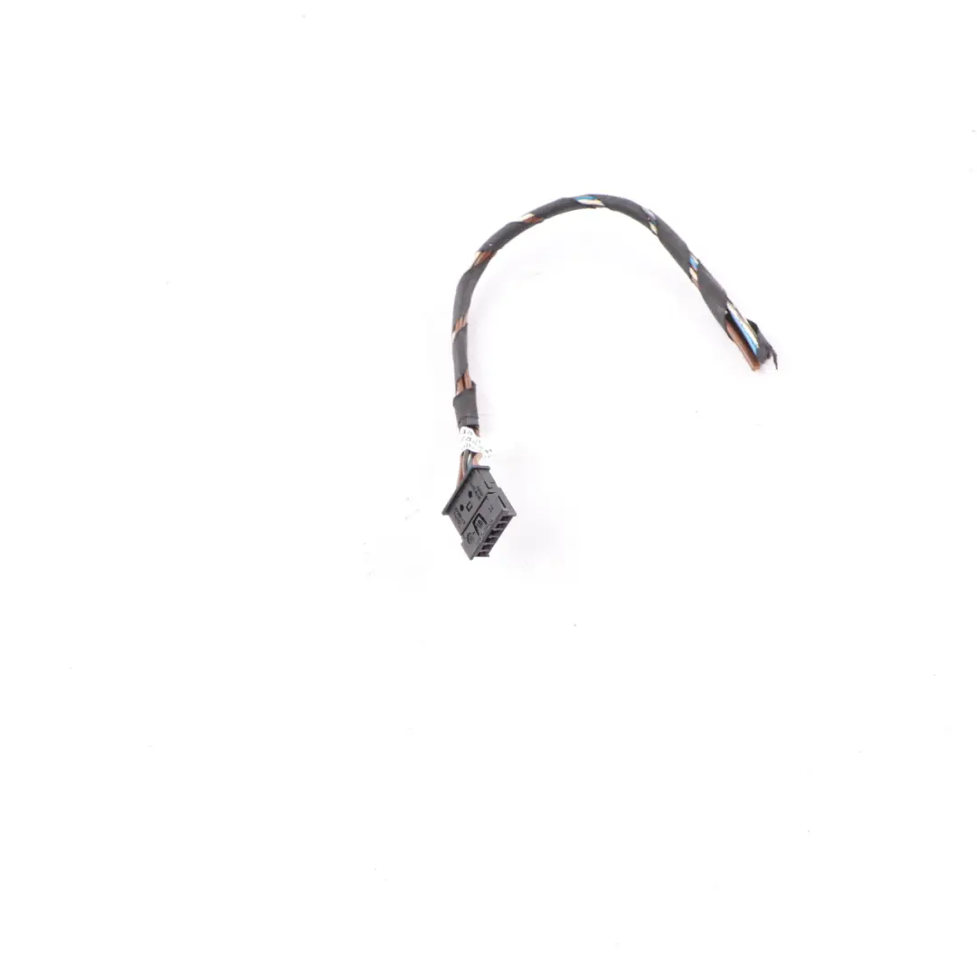 Gniazdo Przewód Lampy Klapy Bagażnika Prawy Tył 6909052 do BMW E63 E64 o numerze 7170976 BMW E63 E64 Gniazdo Przewód Lampy Klapy Bagażnika Prawy Tył 6909052 - SKU 7170976-2 - Numer Części 7170976