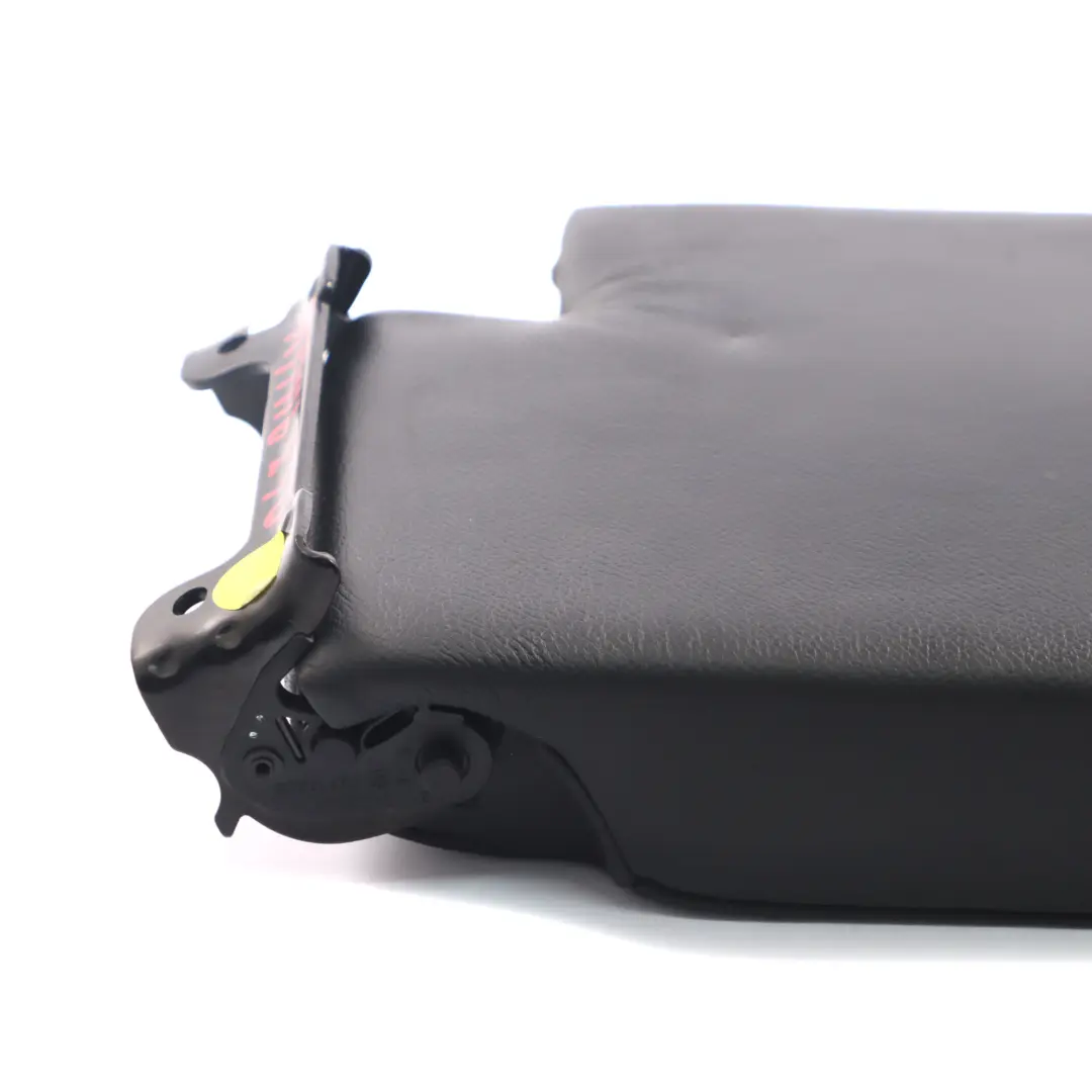 Consola Central Apoyabrazos Asiento Trasero Portavasos Negro para BMW X5 E70 con número de pieza 7171116 BMW X5 E70 Consola Central Apoyabrazos Asiento Trasero Portavasos Negro - SKU 7171116 - Número de pieza 7171116