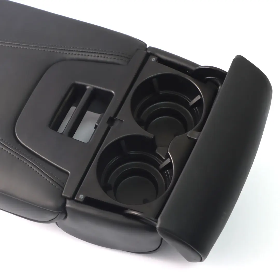 Apoyabrazos Asiento Trasero Central Portavasos Cuero Nappa Negro para BMW X5 E70 con número de pieza 7171154 BMW X5 E70 Apoyabrazos Asiento Trasero Central Portavasos Cuero Nappa Negro - SKU 7171154 - Número de pieza 7171154