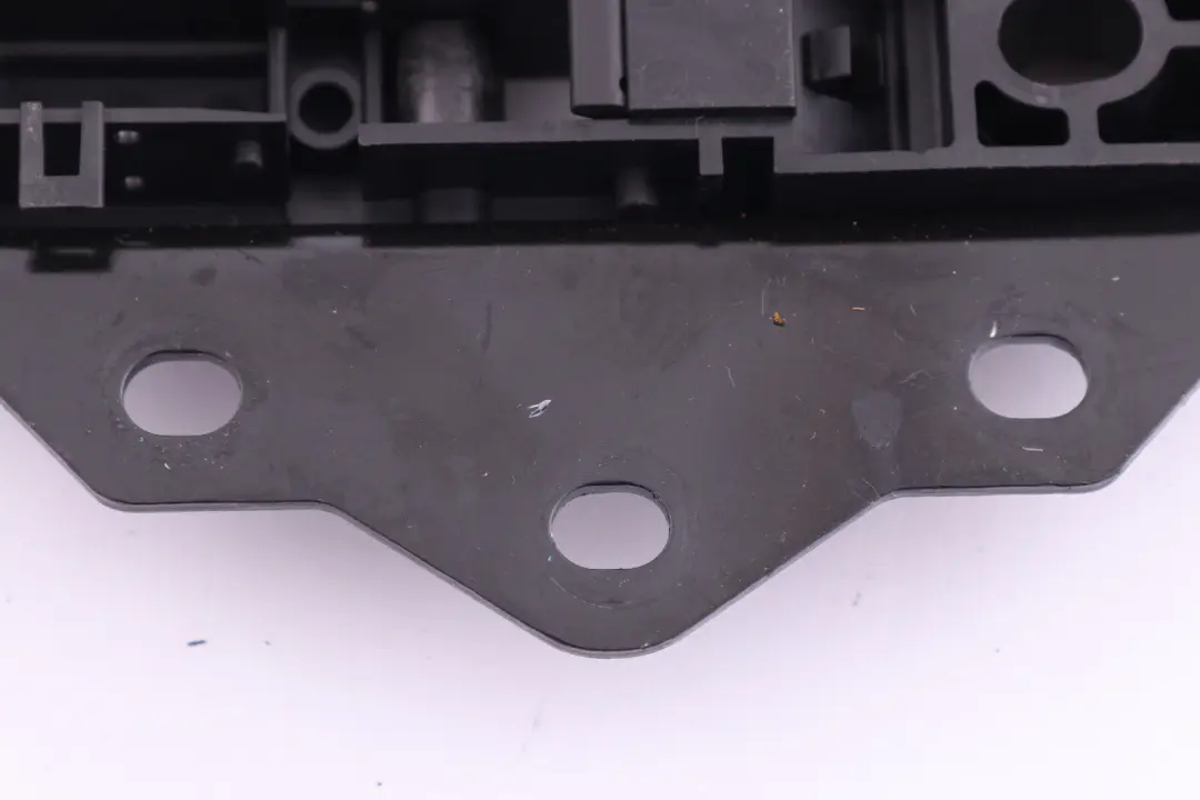 Plegable Techo Convertible Placa Base Izquierda para BMW E88 Cabrio con número de pieza 7171309 BMW E88 Cabrio Plegable Techo Convertible Placa Base Izquierda - SKU 7171309 - Número de pieza 7171309