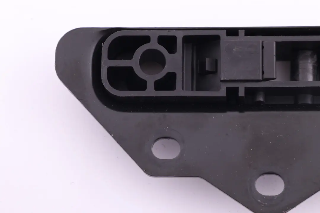 BMW 1 Series E88 Cabrio Folding Convertible Top Base Plate Right O/S - SKU 7171310 - Part number 7171310