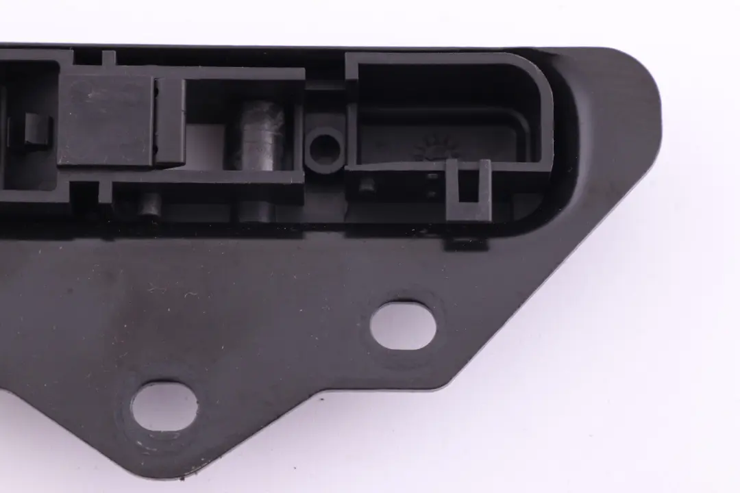 BMW 1 Series E88 Cabrio Folding Convertible Top Base Plate Right O/S - SKU 7171310 - Part number 7171310