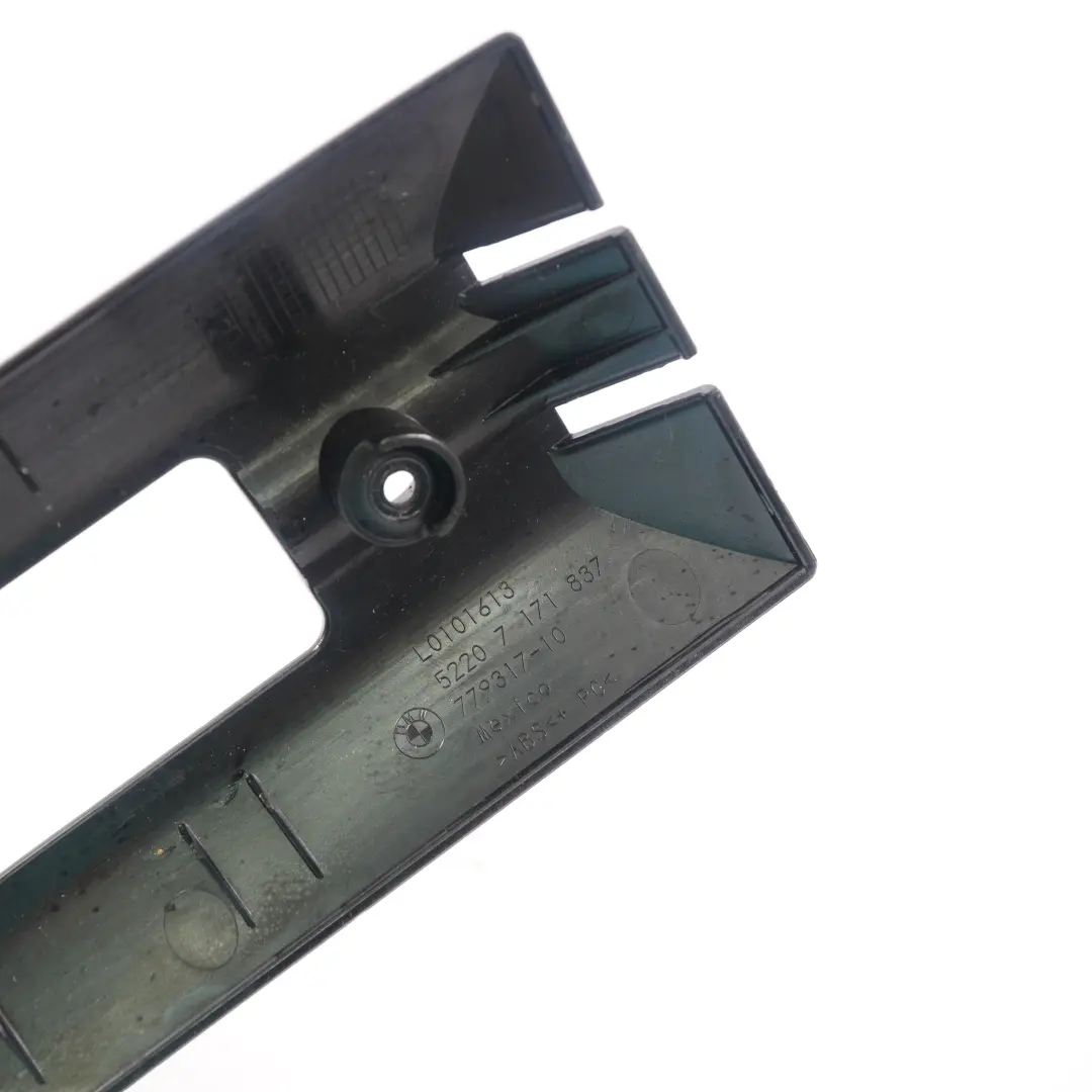 Sedile Posteriore Panca Divano Guida Esterna Pannello Nero per BMW E70 con numero di parte 7171833 BMW E70 Sedile Posteriore Panca Divano Guida Esterna Pannello Nero - SKU 7171833 - Numero di parte 7171833