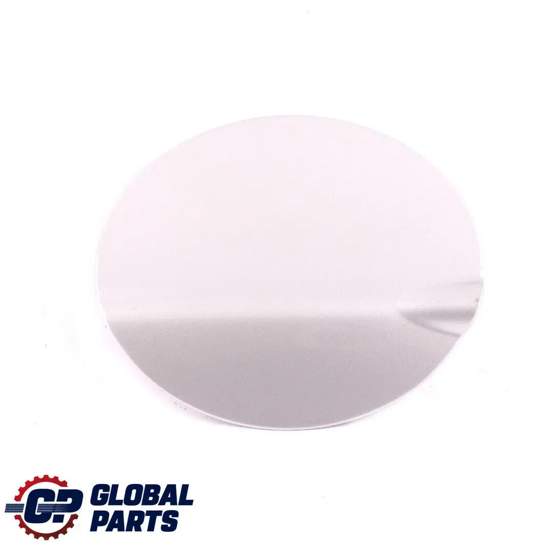 BMW E81 Ribalta Riempimento Coperchio Argento-Titanio Metallic 354 Argento - SKU 7172083-TS - Numero di parte 7172083