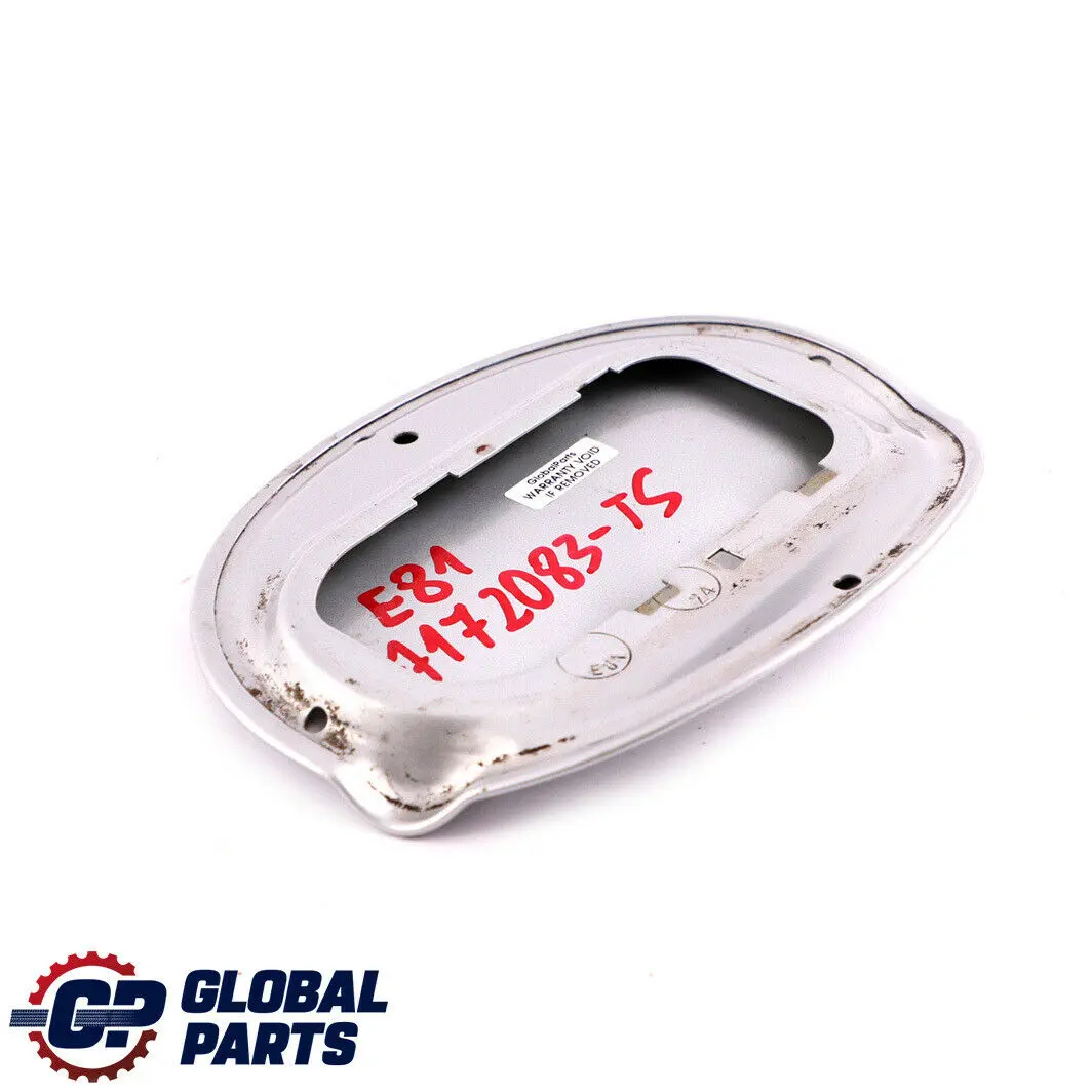 BMW E81 Ribalta Riempimento Coperchio Argento-Titanio Metallic 354 Argento - SKU 7172083-TS - Numero di parte 7172083