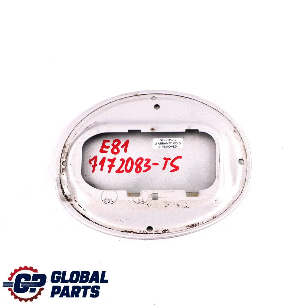 BMW E81 Ribalta Riempimento Coperchio Argento-Titanio Metallic 354 Argento - SKU 7172083-TS - Numero di parte 7172083