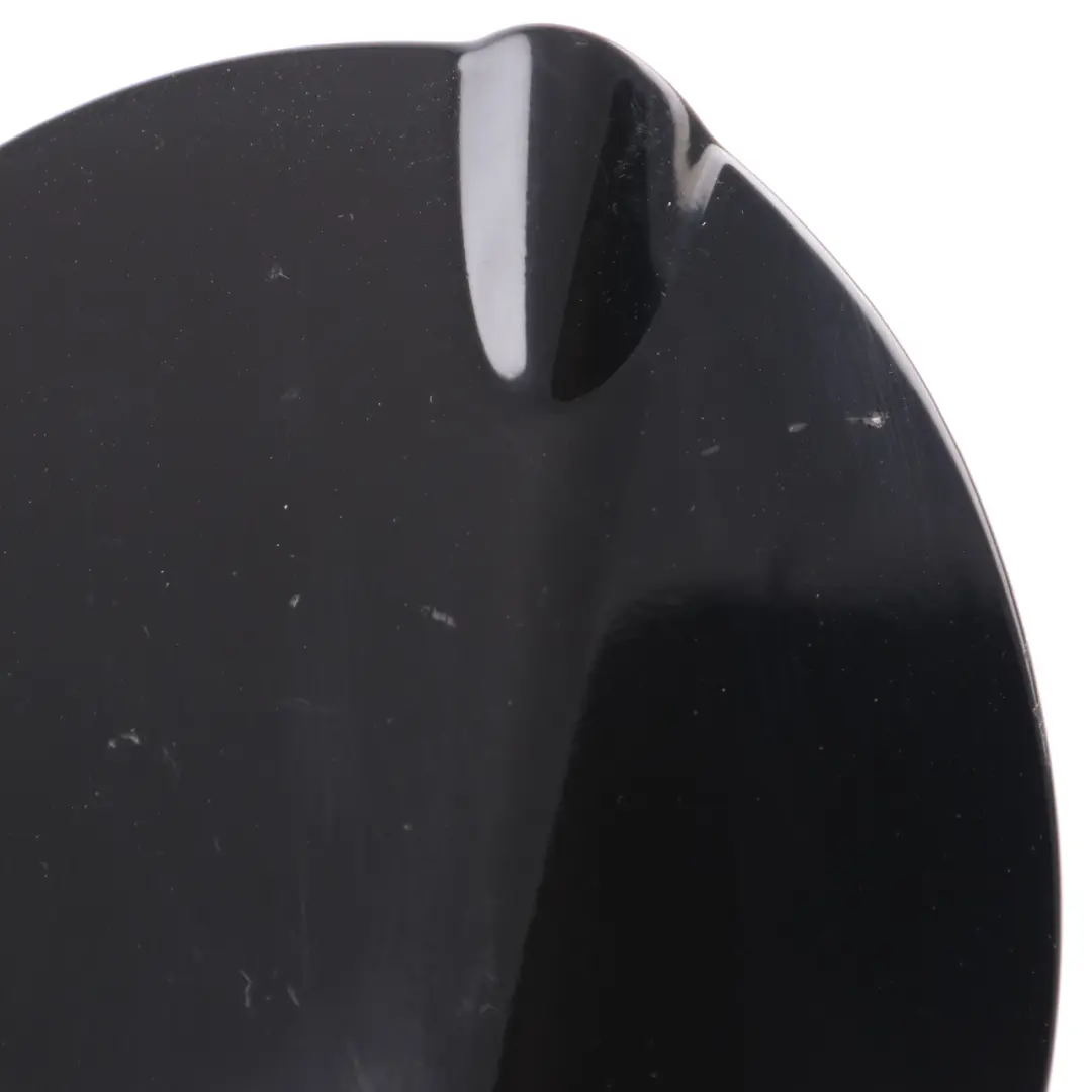 BMW E81 Fuel Filler Fill In Flap Tank Cover Cap Schwarz 2 Black - 668 - SKU 7172083-SCH1 - Part number 7172083