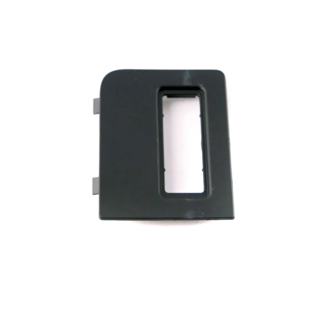 Couvercle de feu arrière gauche couvercle de coffre noir pour BMW X5 E70 à propos du numéro de pièce 7172137 BMW X5 E70 Couvercle de feu arrière gauche couvercle de coffre noir - SKU 7172137 - Numéro de pièce 7172137