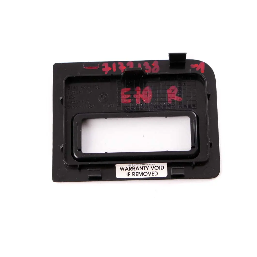 BMW X5 Series E70 Couvercle feu arrière droit Couvercle coffre Noir - SKU 7172138-1 - Numéro de pièce 7172138