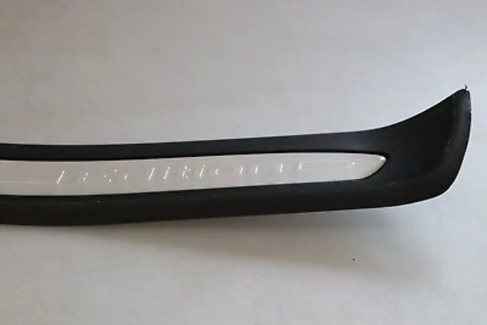 Right Entrance Kick Door Sill Cover Trim Strip O/S to BMW E60 E61 LCI Rear with Part number 7172292 BMW E60 E61 LCI Rear Right Entrance Kick Door Sill Cover Trim Strip O/S - SKU 7172292 - Part number 7172292