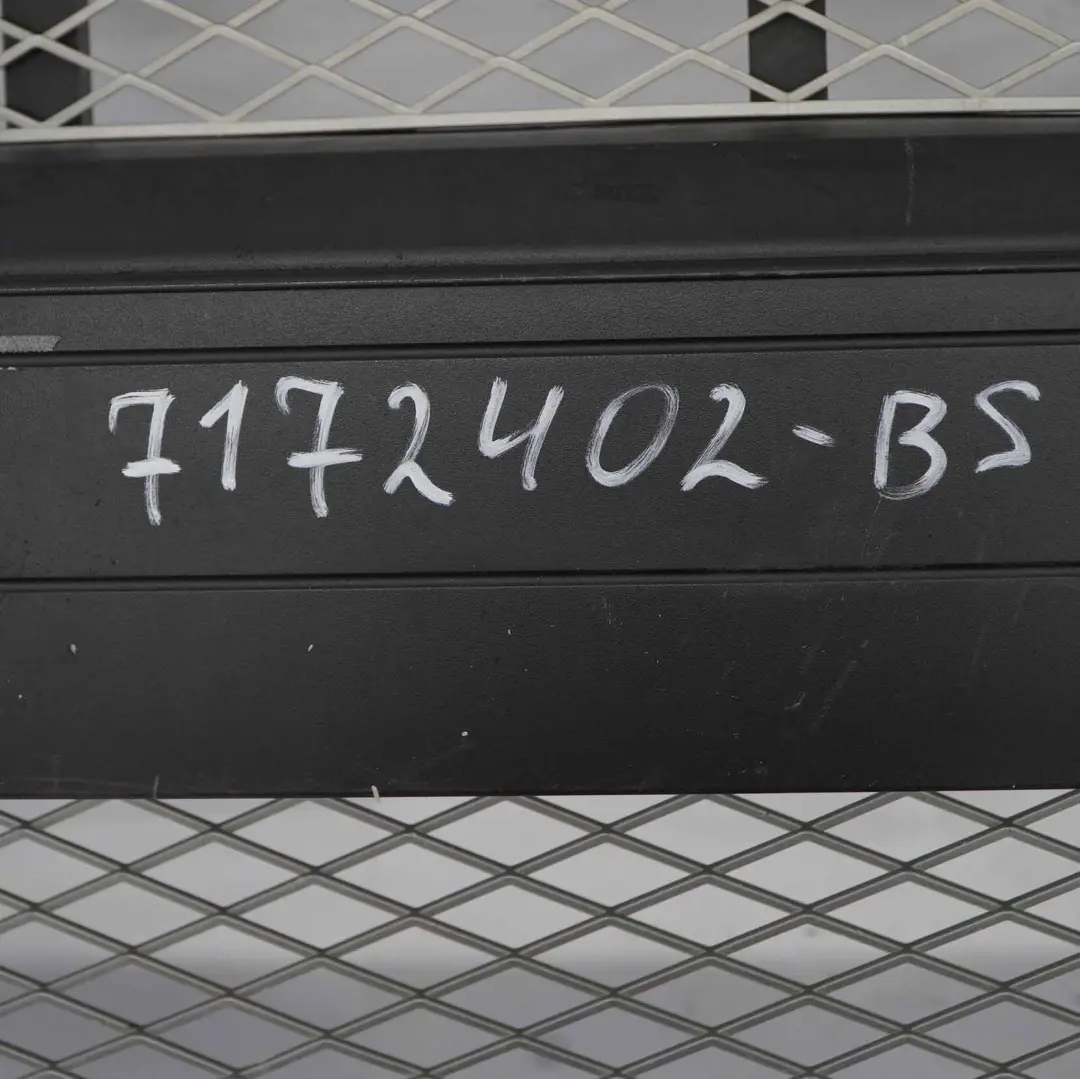 Stossfänger Stossstange Blende Unten Mitte Black Sapphire - 475 für BMW X5 E70 mit Teilenummer 7172402 BMW X5 E70 Stossfänger Stossstange Blende Unten Mitte Black Sapphire - 475 - SKU 7172402-BS - Teilenummer 7172402