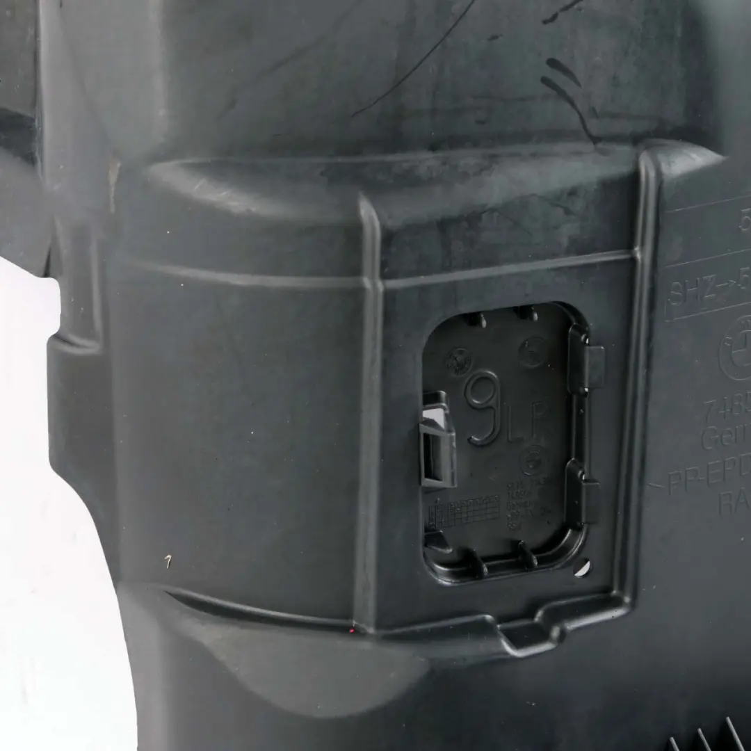 Arch Cover BMW E90 E91 Front Left N/S Bottom Housing Panel to Wheel with Part number 7172499 Wheel Arch Cover BMW E90 E91 Front Left N/S Bottom Housing Panel - SKU 7172499-3 - Part number 7172499