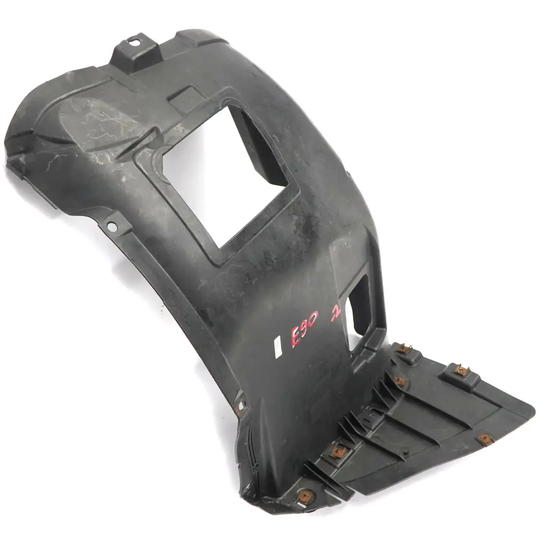 Arch BMW E90 E91 LCI Front Right O/S Wheel Housing Cover Trim to Wheel with Part number 7172500 Wheel Arch BMW E90 E91 LCI Front Right O/S Wheel Housing Cover Trim - SKU 7172500-2 - Part number 7172500