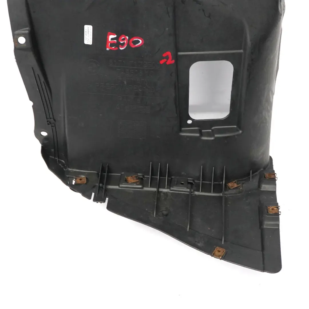 Enjoliveur De Passage De Roue Avant Droite pour BMW E90 E91 LCI 1 à propos du numéro de pièce 7172500 BMW E90 E91 LCI 1 Enjoliveur De Passage De Roue Avant Droite - SKU 7172500-2 - Numéro de pièce 7172500