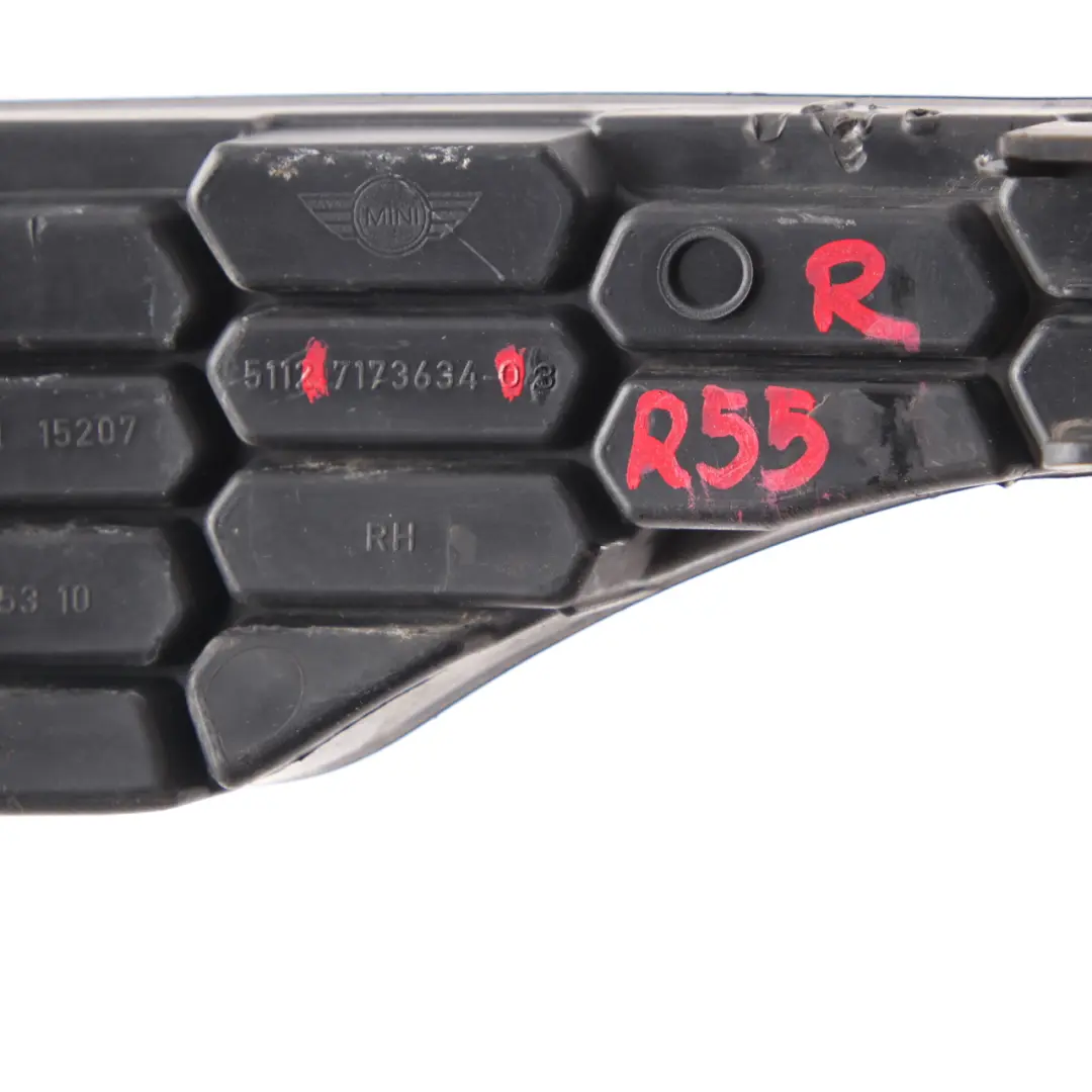 Bumper Right O/S Grid Grille Trim Panel to Mini Clubman R55 Cooper S Rear with Part number 7173634 Mini Clubman R55 Cooper S Rear Bumper Right O/S Grid Grille Trim Panel - SKU 7173634 - Part number 7173634