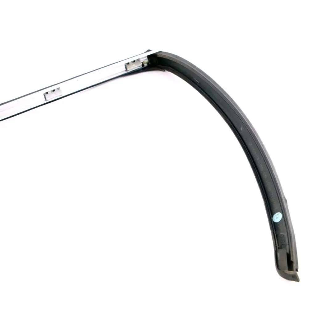 Listwa Uszczelka Szyby Drzwi Tył Tylna Lewa Chrom do BMW X5 E70 o numerze 7174389 BMW X5 E70 Listwa Uszczelka Szyby Drzwi Tył Tylna Lewa Chrom - SKU 7174389 - Numer Części 7174389