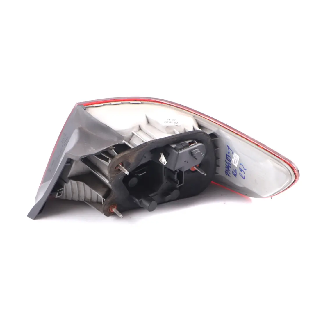 Luz Trasera Panel Lateral Izquierda Luz Trasera Tintada para BMW E92 con número de pieza 7174403 BMW E92 Luz Trasera Panel Lateral Izquierda Luz Trasera Tintada - SKU 7174403-1 - Número de pieza 7174403