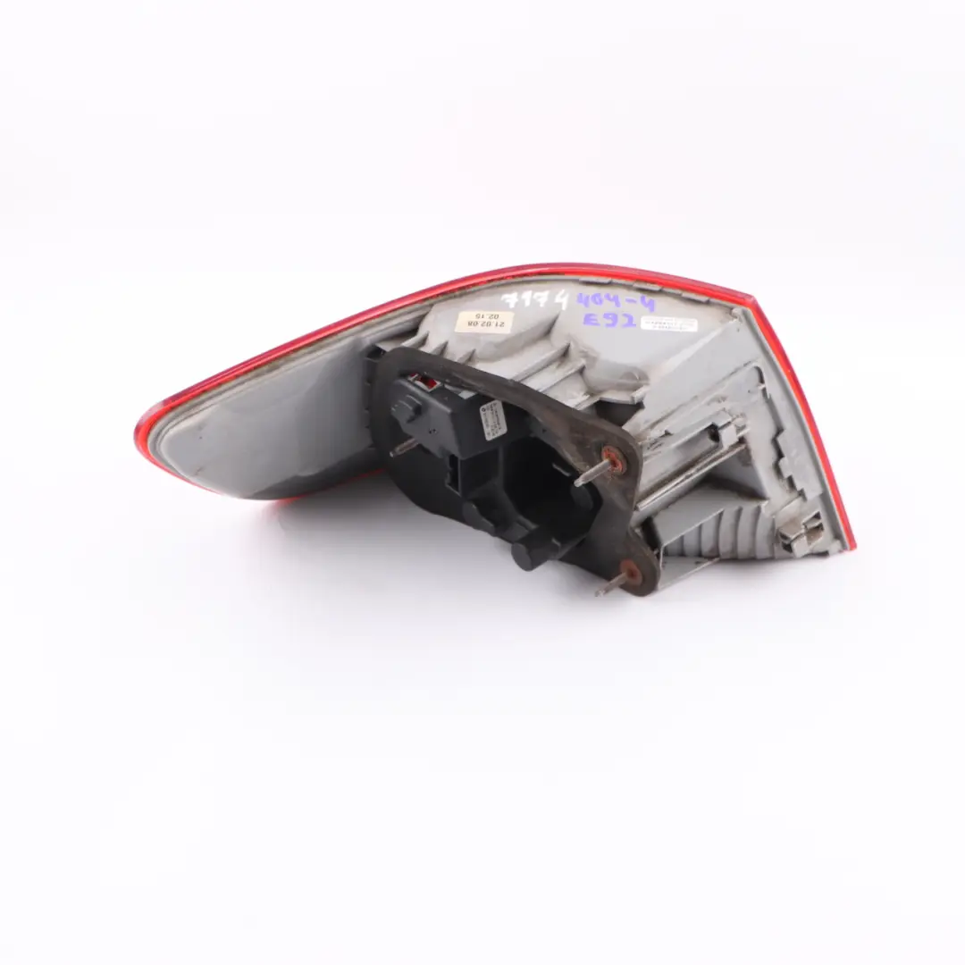 Rückleuchte BMW E92 Coupe Licht in Seitenwand rechts O/S für mit Teilenummer 7174404 Rückleuchte BMW E92 Coupe Licht in Seitenwand rechts O/S - SKU 7174404-4 - Teilenummer 7174404