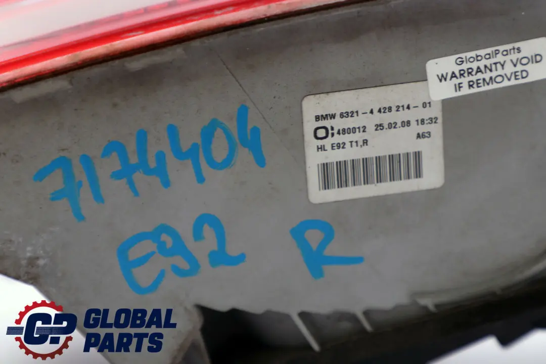 Luz Trasera En El Panel Lateral Derecho para BMW E92 con número de pieza 7174404 BMW E92 Luz Trasera En El Panel Lateral Derecho - SKU 7174404 - Número de pieza 7174404