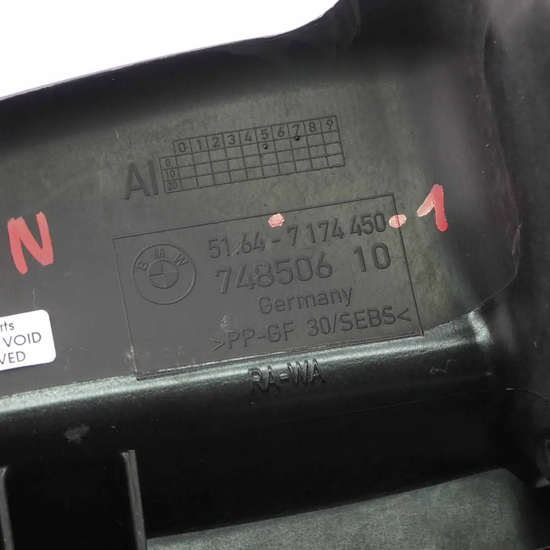 BMW E81 E87 LCI Sistema Aletas Refrigeracion Activa Parte Superior Parachoques - SKU 7174450-1 - Número de pieza 7174450