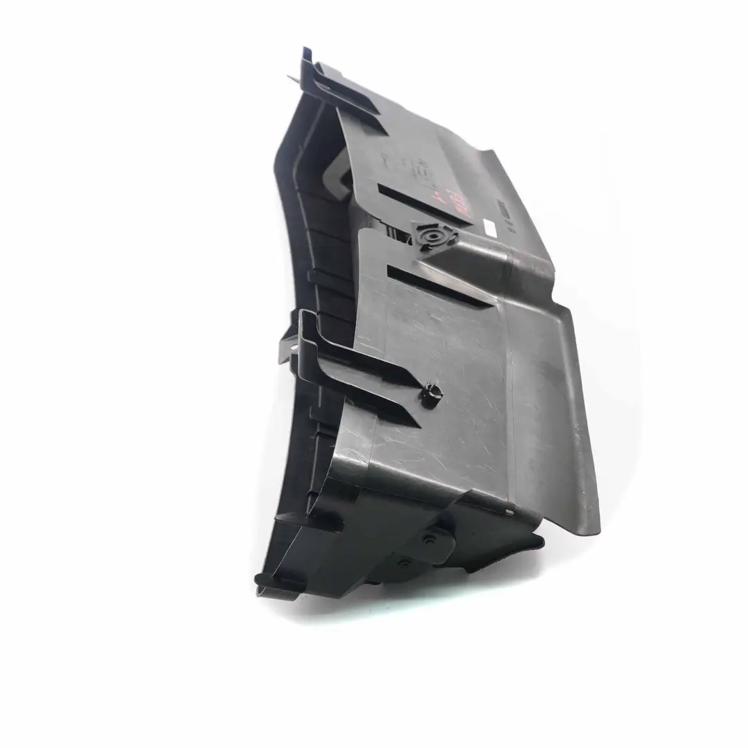 Conducto Aire Refrigeracion Pasiva Sistema Aletas Frontal Inferior para BMW E87 LCI con número de pieza 7174452 BMW E87 LCI Conducto Aire Refrigeracion Pasiva Sistema Aletas Frontal Inferior - SKU 7174452-1 - Número de pieza 7174452