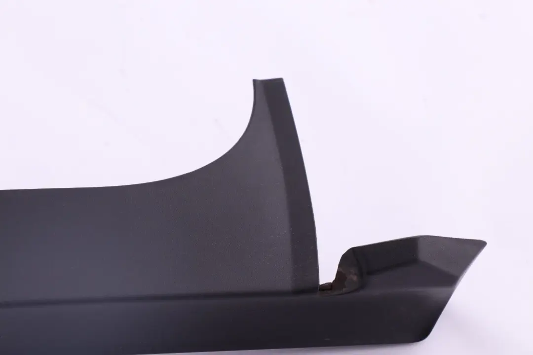 Panneau d'habillage gauche avec evacuation d'eau pour BMW E91 E91N à propos du numéro de pièce 7174537 BMW E91 E91N Panneau d'habillage gauche avec evacuation d'eau - SKU 7174537 - Numéro de pièce 7174537