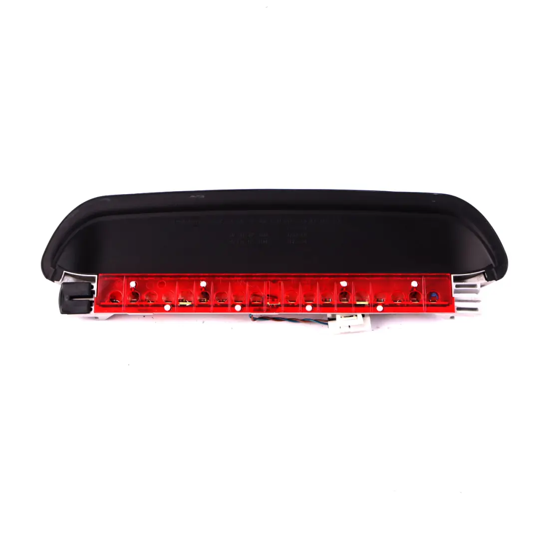 BMW E92 LCi Feu arriere interieur de frein troisieme feu stop - SKU 7174628-1 - Numéro de pièce 7174628
