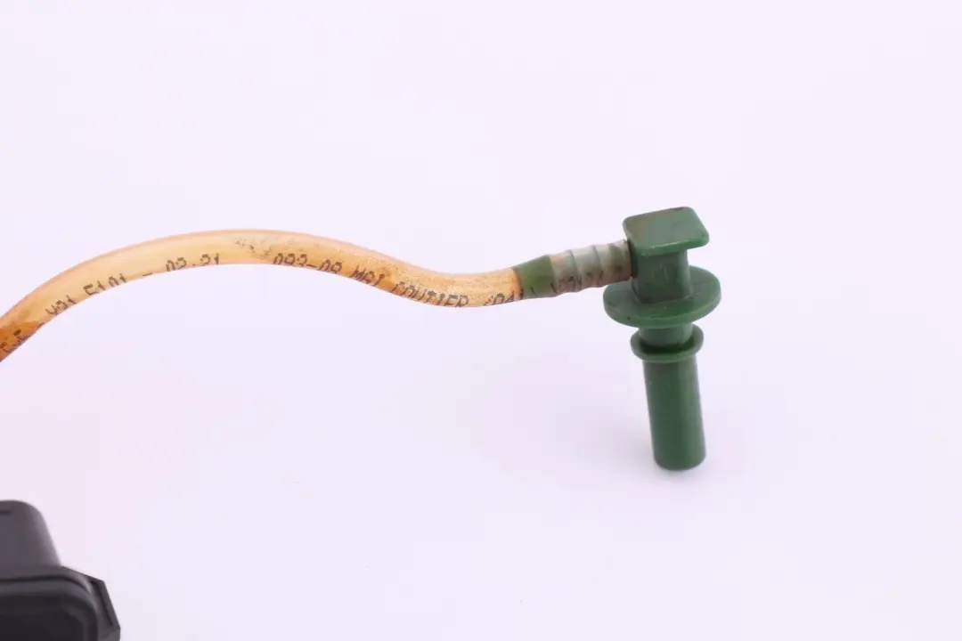 Metering Pump For Diesel Additive In Tank to BMW Mini Cooper One D R55 R56 with Part number 7174681 BMW Mini Cooper One D R55 R56 Metering Pump For Diesel Additive In Tank - SKU 7174681 - Part number 7174681