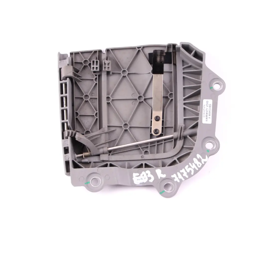 Gestangeausgang Clapet Revetement Capot Droite Gris pour BMW 3 E93 à propos du numéro de pièce 7175482 BMW 3 E93 Gestangeausgang Clapet Revetement Capot Droite Gris - SKU 7175482 - Numéro de pièce 7175482