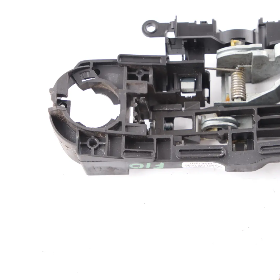 Außengriffhalterung hinten links für BMW F10 F11 mit Teilenummer 7175649 BMW F10 F11 Außengriffhalterung hinten links - SKU 7175649-1 - Teilenummer 7175649