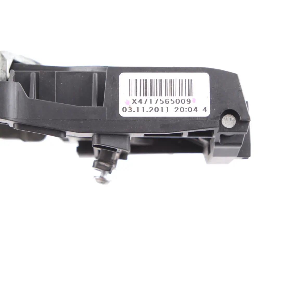 Asa Base BMW F10 F11 Agarre Puerta Trasera Derecha Exterior para con número de pieza 7175650 Asa Base BMW F10 F11 Agarre Puerta Trasera Derecha Exterior - SKU 7175650 - Número de pieza 7175650