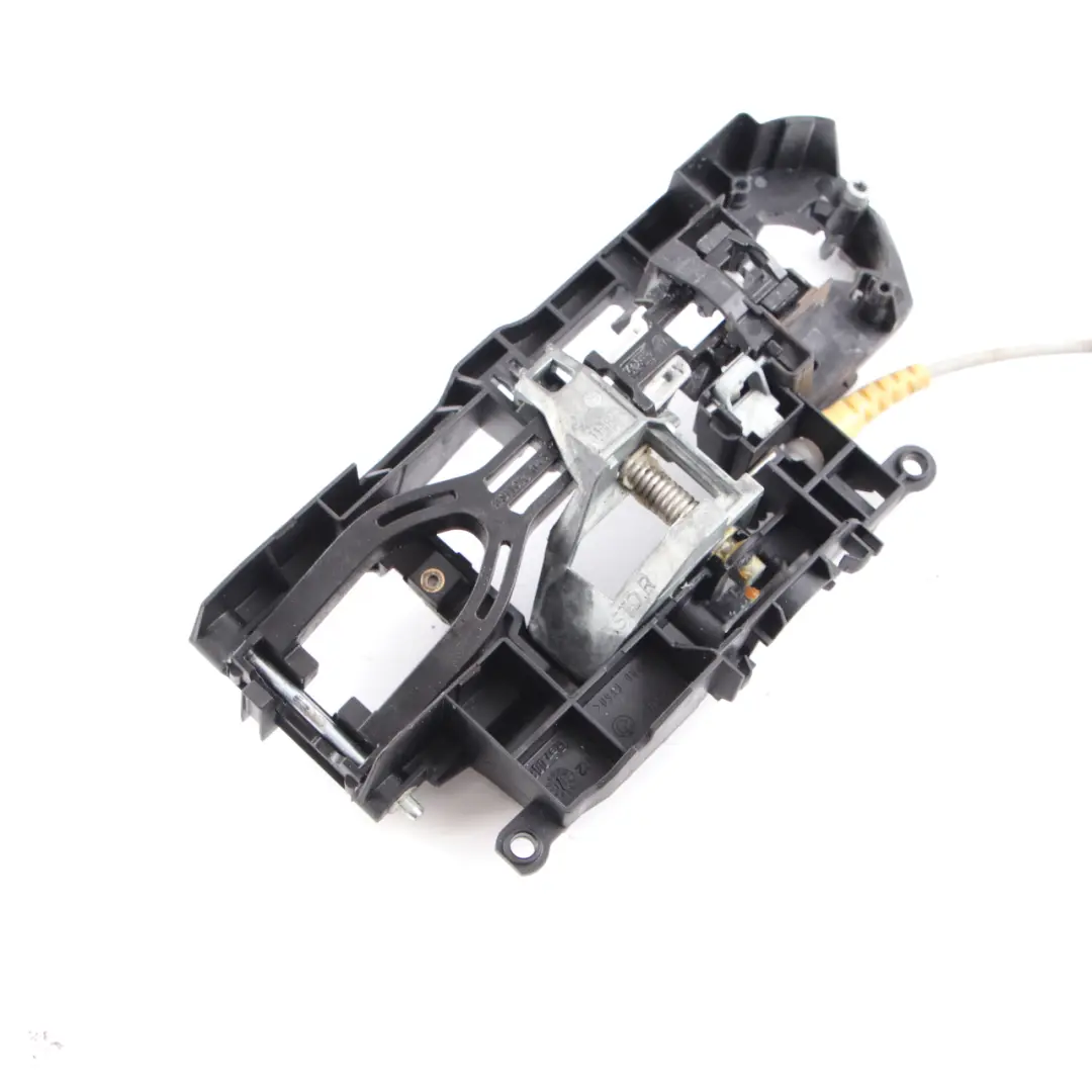 Asa Base BMW F10 F11 Agarre Puerta Trasera Derecha Exterior para con número de pieza 7175650 Asa Base BMW F10 F11 Agarre Puerta Trasera Derecha Exterior - SKU 7175650 - Número de pieza 7175650