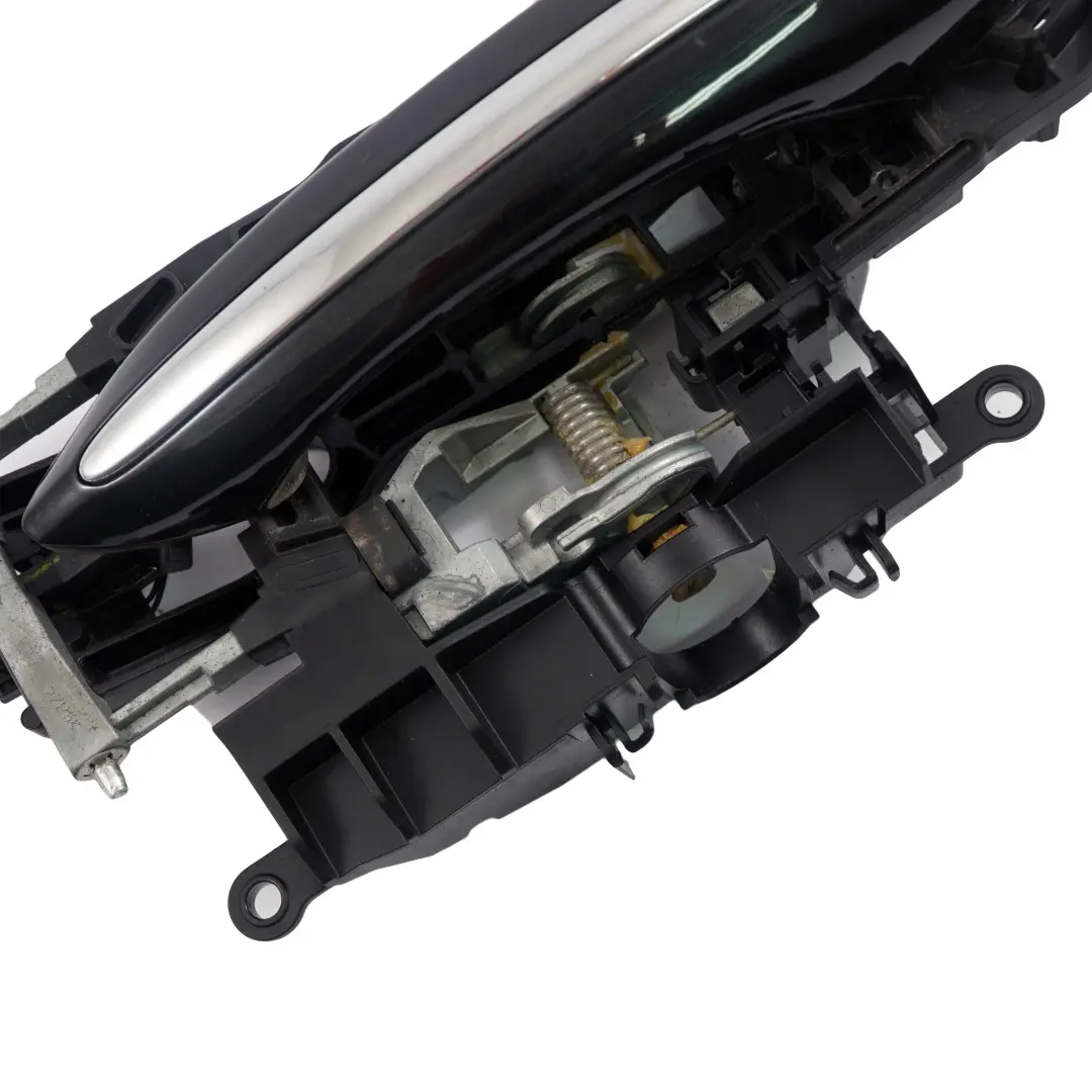 Poignee de porte arriere gauche Noir Saphir Metallise - 475 pour BMW F07 GT à propos du numéro de pièce 7175731 BMW F07 GT Poignee de porte arriere gauche Noir Saphir Metallise - 475 - SKU 7175731-BS3 - Numéro de pièce 7175731