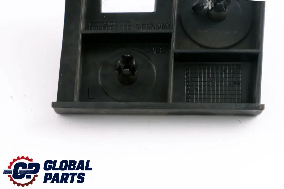 Halteleiste A-Säule Links für BMW 1 er E81 E82 mit Teilenummer 7175897 BMW 1 er E81 E82 Halteleiste A-Säule Links - SKU 7175897 - Teilenummer 7175897