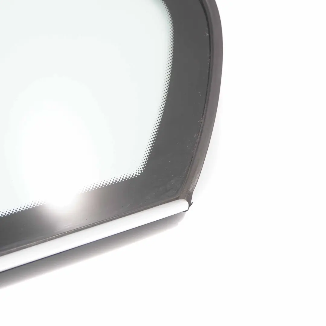 Vetro laterale posteriore sinistro quarto vetri AS2 Alu opaco per BMW E81 con numero di parte 7176665 BMW E81 Vetro laterale posteriore sinistro quarto vetri AS2 Alu opaco - SKU 7176665 - Numero di parte 7176665