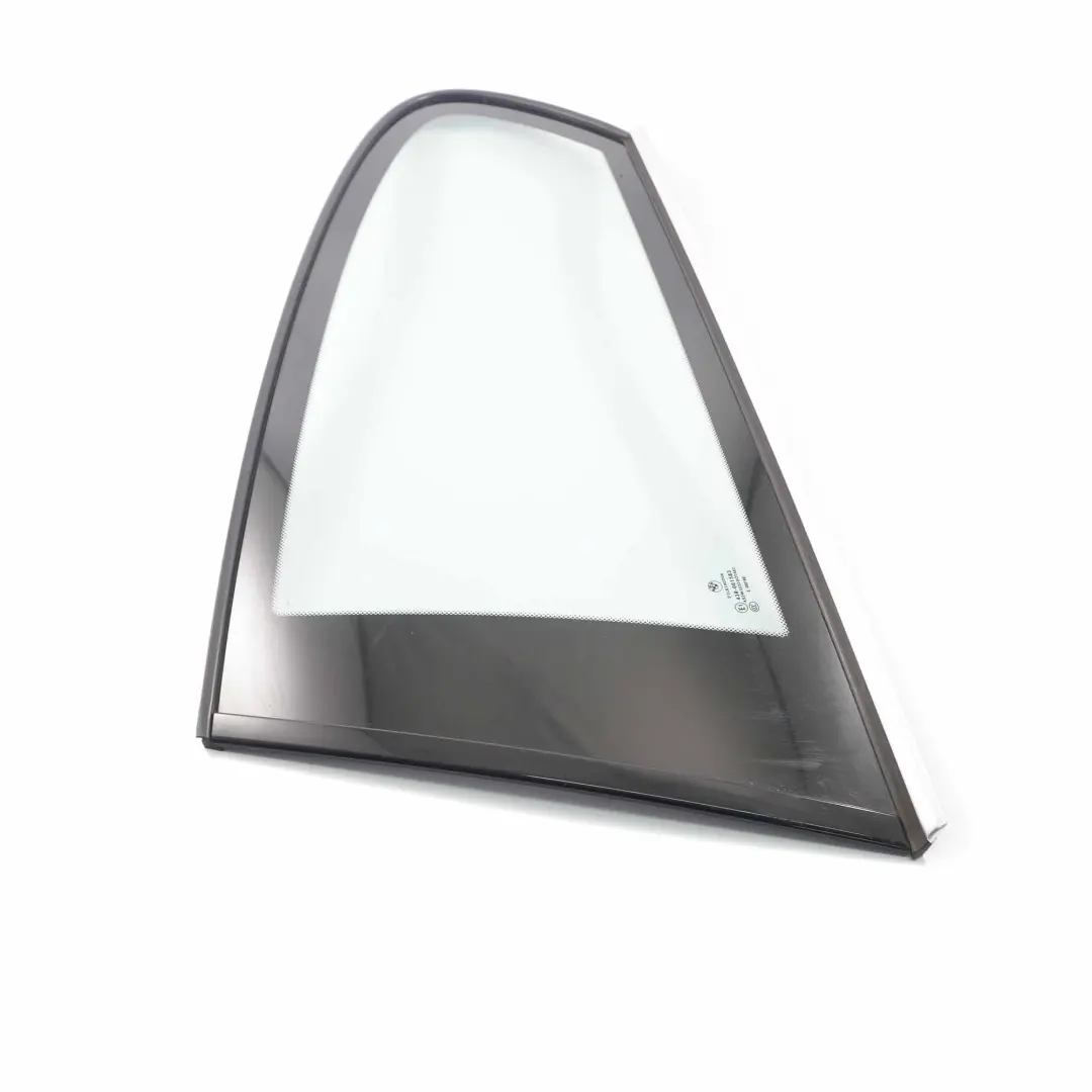 Fensterscheibe Seite hinten links Viertelverglasung AS2 Alu Matt für BMW E81 mit Teilenummer 7176665 BMW E81 Fensterscheibe Seite hinten links Viertelverglasung AS2 Alu Matt - SKU 7176665 - Teilenummer 7176665