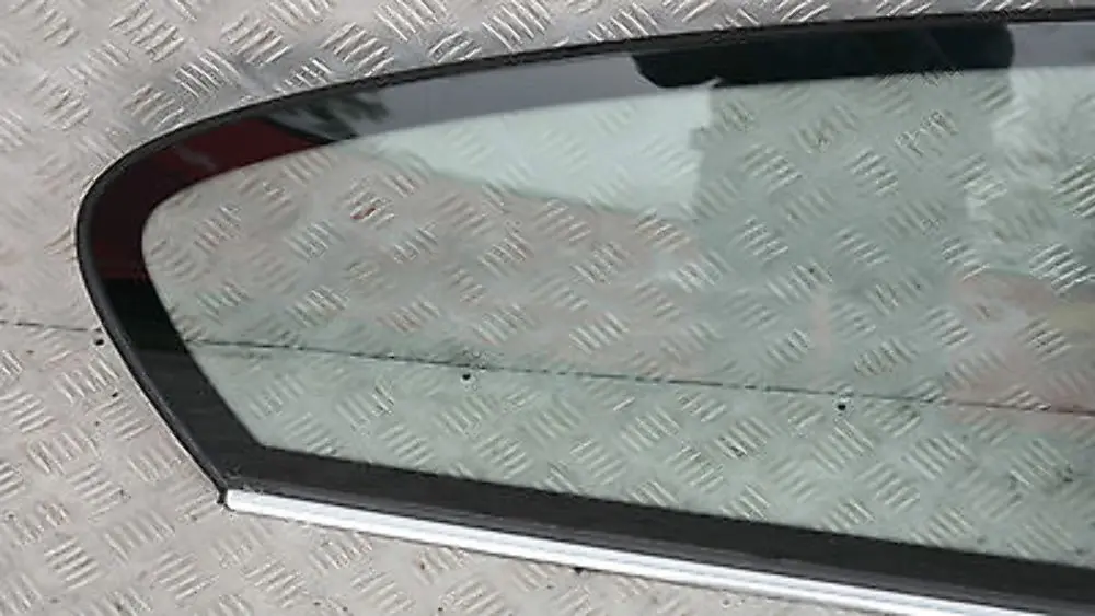 BMW E81 Side Window Glass Rear Right O/S Alu Matt - SKU 7176666 - Part number 51377176666