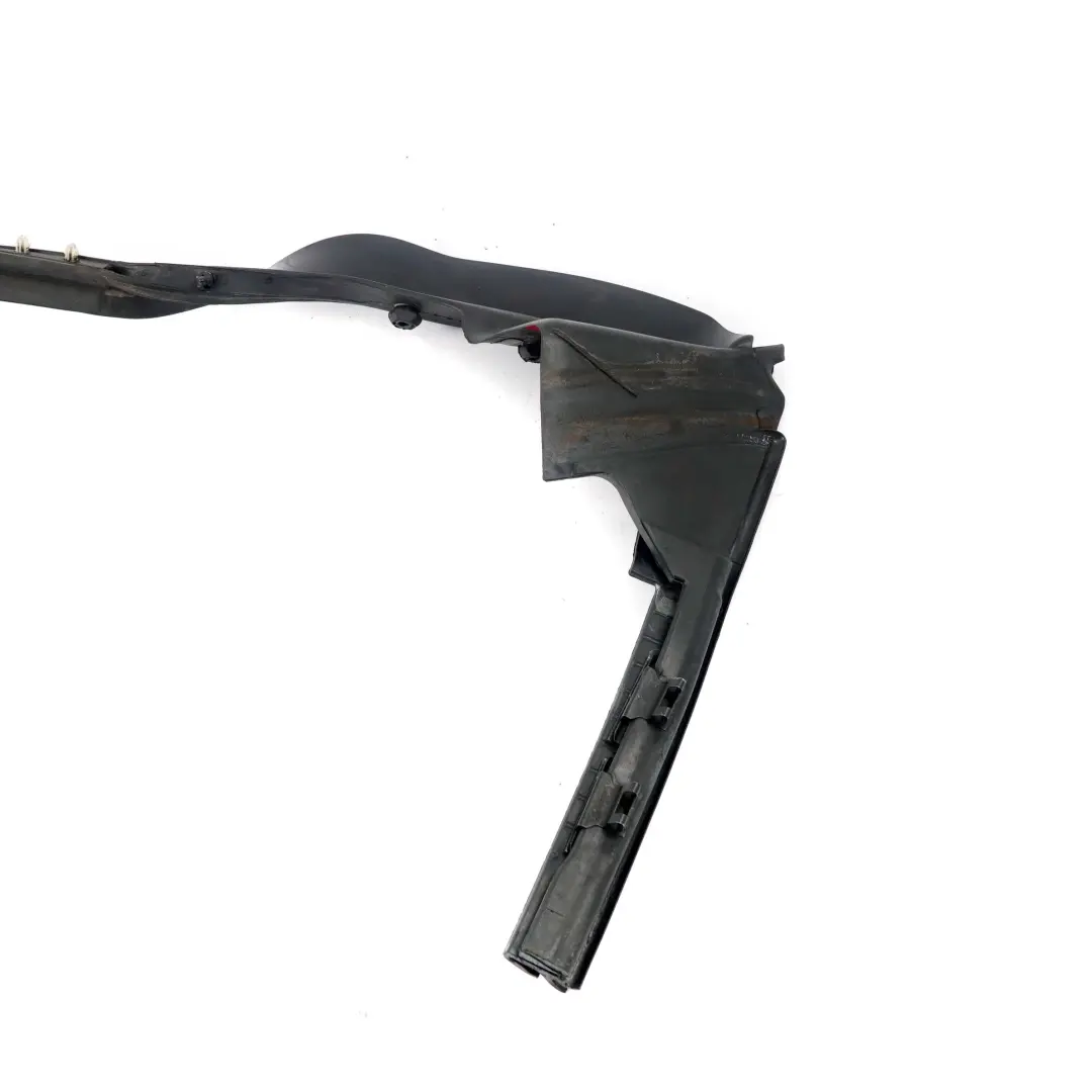 Guarnizione canale BMW F07 Porta posteriore sinistra Striscia esterna per con numero di parte 7176777 Guarnizione canale BMW F07 Porta posteriore sinistra Striscia esterna - SKU 7176777 - Numero di parte 7176777