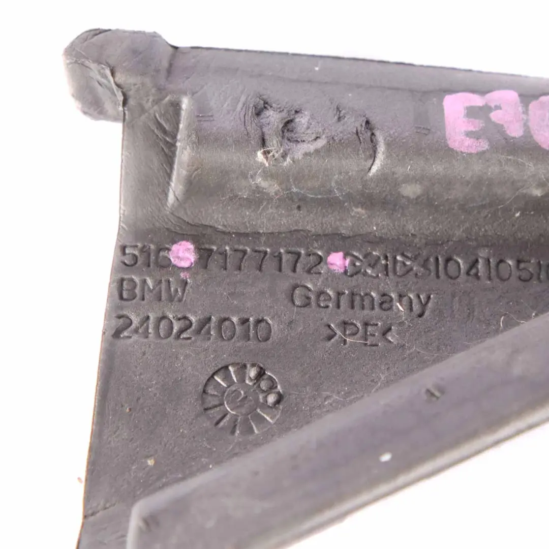 Guarnizione pannello alare anteriore destra parafango guarnizione per BMW E70 E71 con numero di parte 7177172 BMW E70 E71 Guarnizione pannello alare anteriore destra parafango guarnizione - SKU 7177172 - Numero di parte 7177172