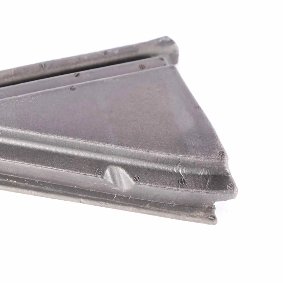 Guarnizione pannello alare anteriore destra parafango guarnizione per BMW E70 E71 con numero di parte 7177172 BMW E70 E71 Guarnizione pannello alare anteriore destra parafango guarnizione - SKU 7177172 - Numero di parte 7177172